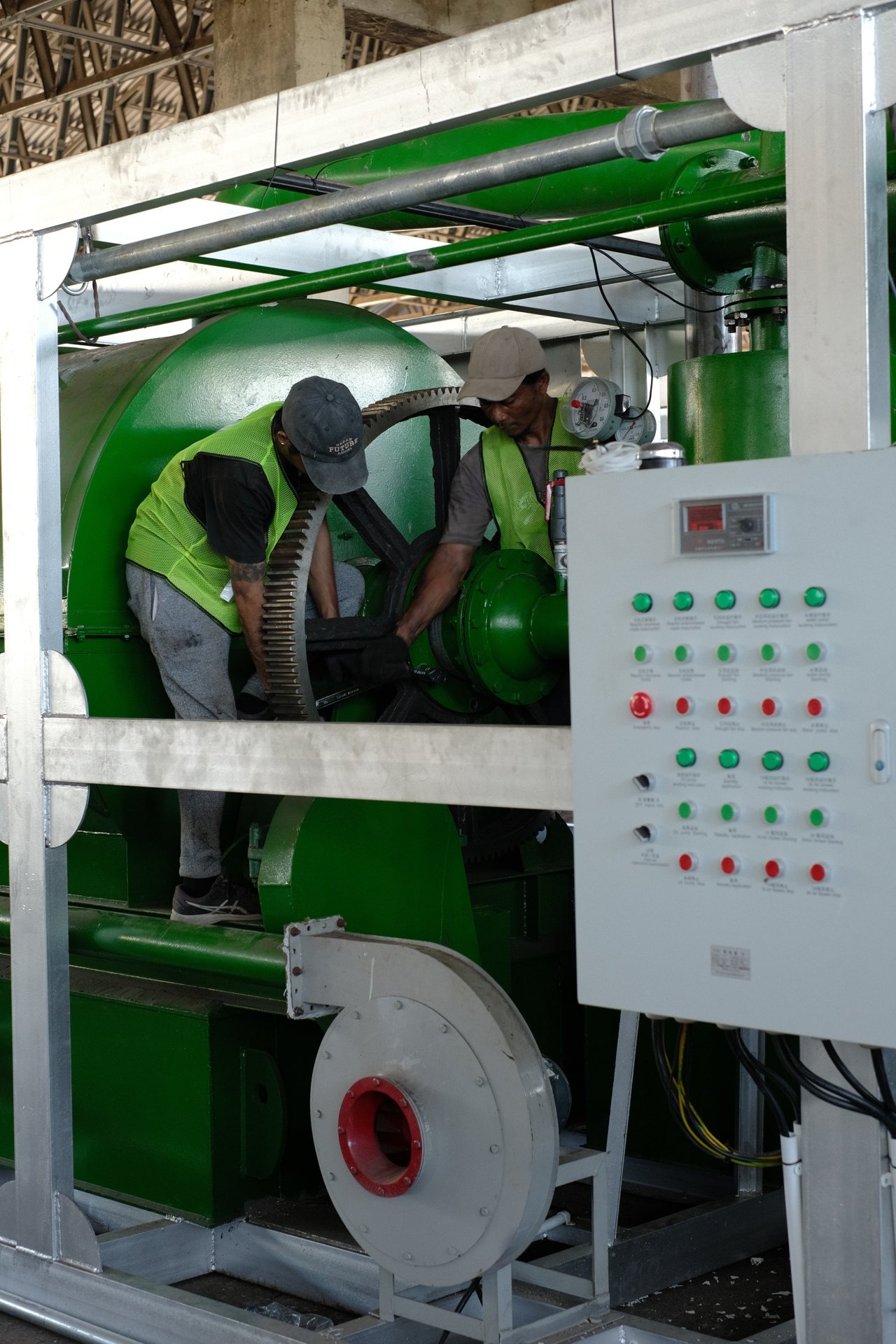 Pyrolysis machine on site